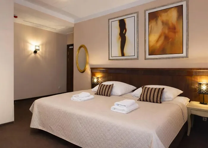 Royal By Wow Homes * ポズナン