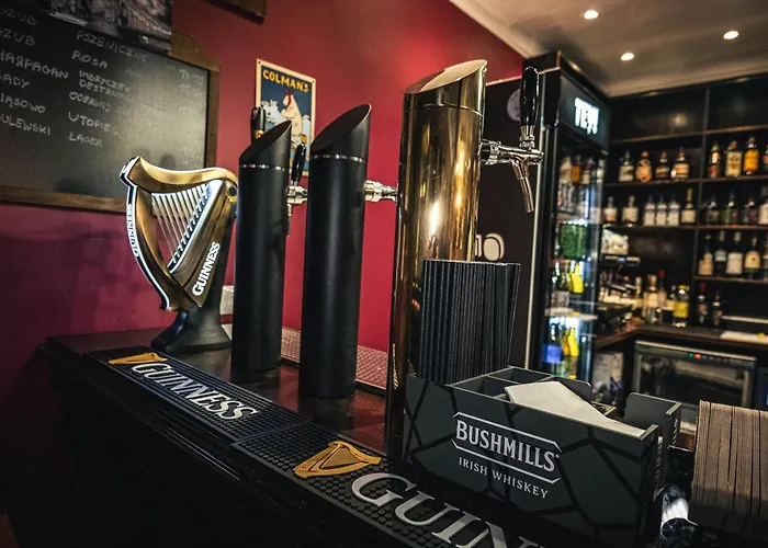 Royal By Wow Homes فندق *