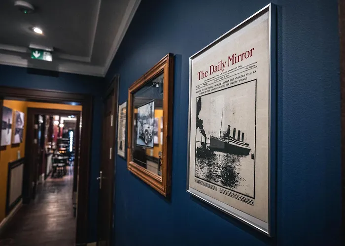 Royal By Wow Homes *