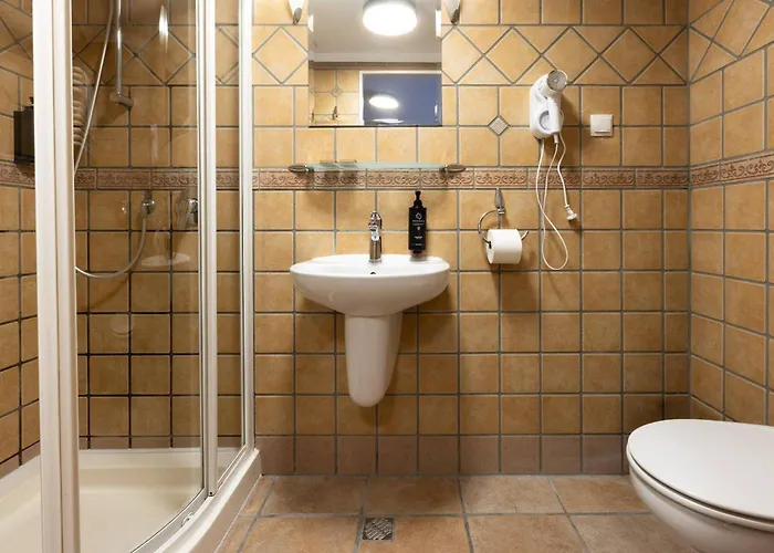 Hotel Royal By Wow Homes Poznan