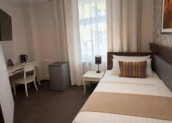 Royal By Wow Homes *