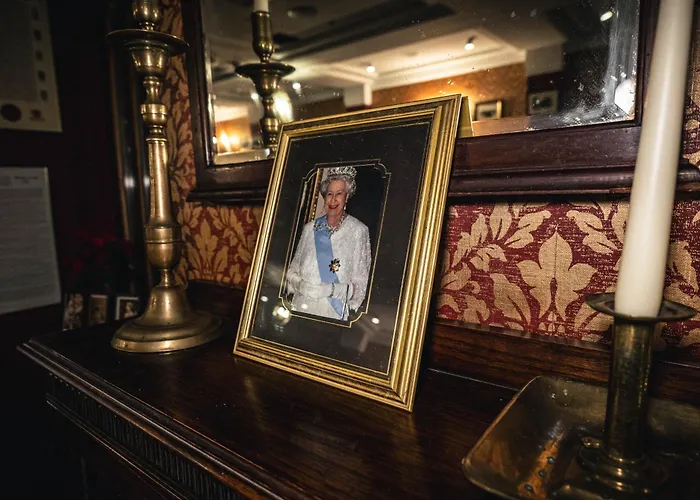 Royal By Wow Homes Hotel *